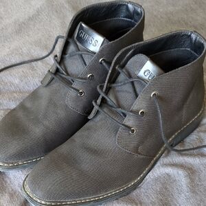 GUESS Men's Gray Chukka Boots